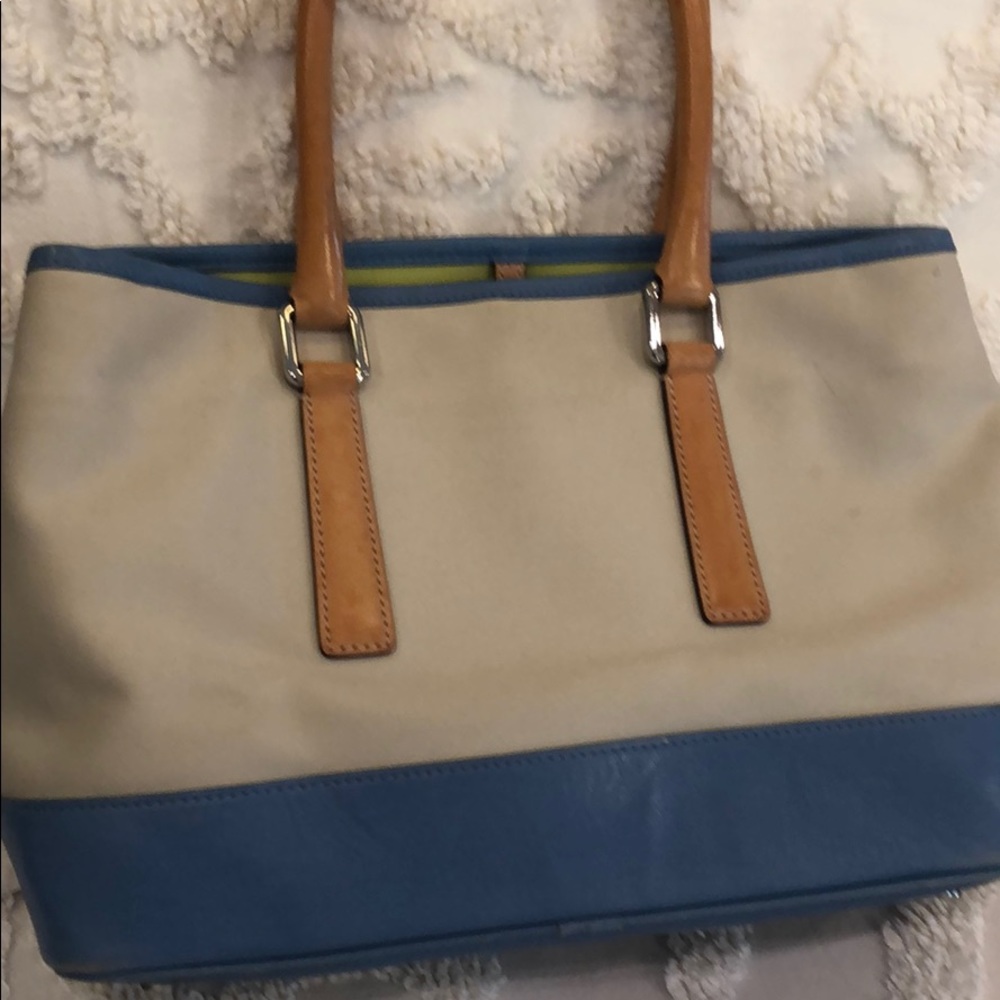 Handbag - Picture 2 of 7